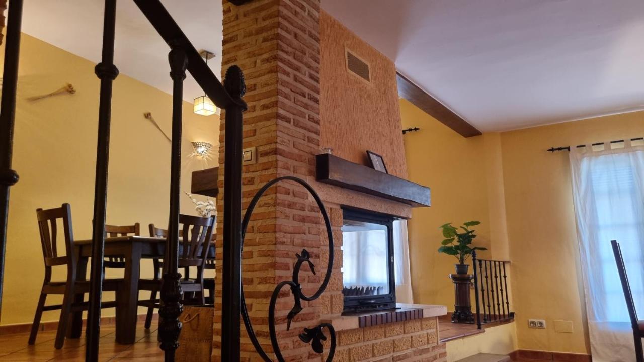 Casa Rural La Posada De Santa Teresa Pastrana Esterno foto