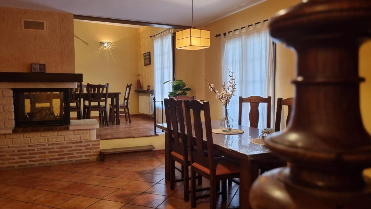 Casa Rural La Posada De Santa Teresa Pastrana Esterno foto